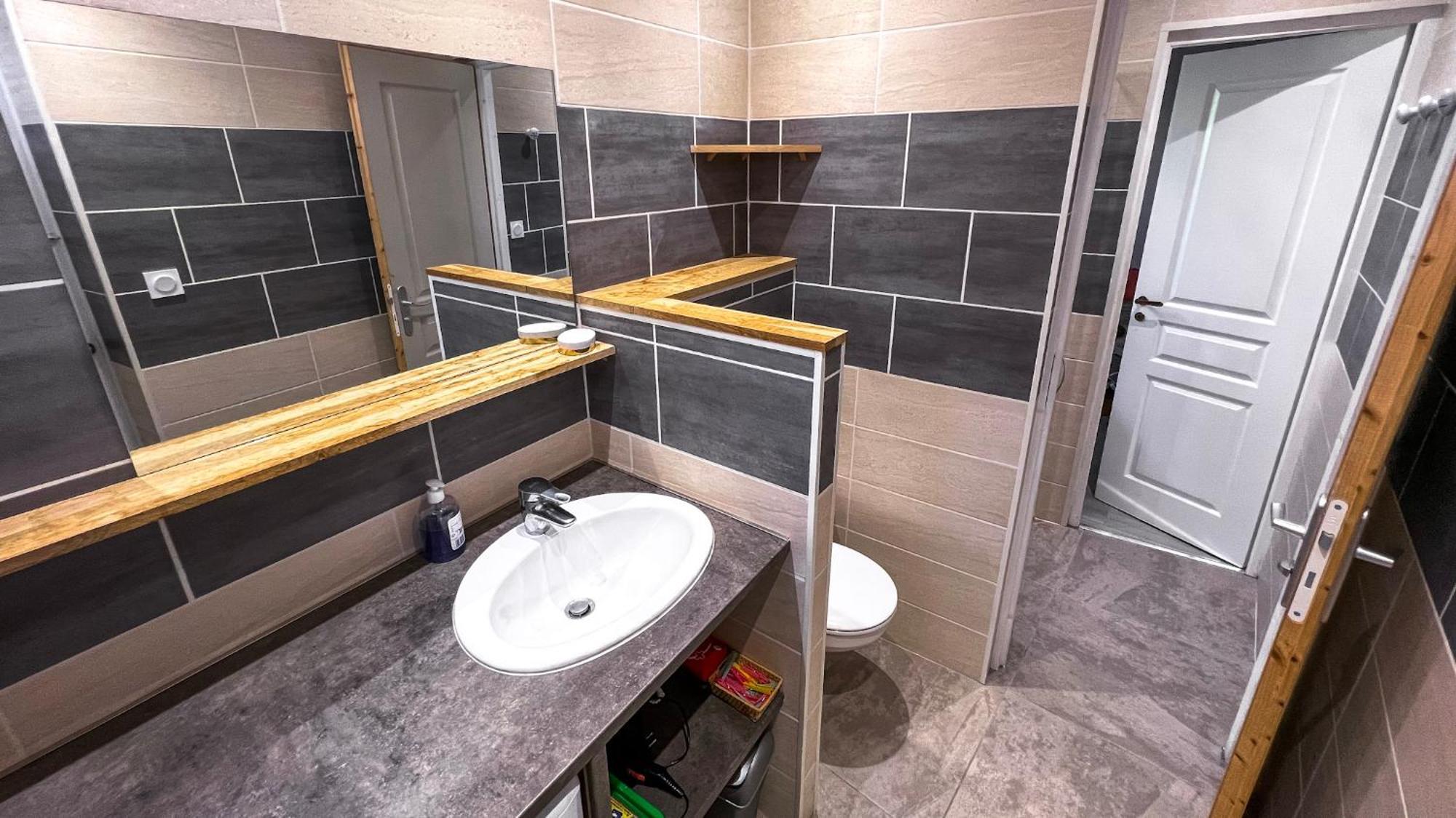 Reve D'Azur, 2 Chambres, Maison Julia En Bord De Mer A La Nartelle, Piscine Partagee, Parking & Terrasse Bbq, Wifi Et Draps Inclus Plage A Pied Sainte-Maxime Exterior foto